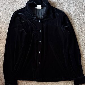 Elegant Black Velvet Women's Top